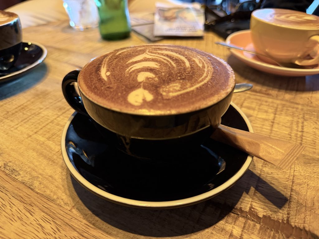 Dirty Chai Latte at Cafetaria Originato Tavira — Photo Review