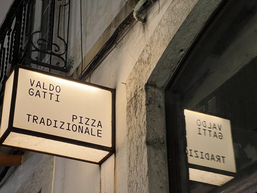 Valdo Gatti Review Best Pizza in Lisbon Barrio Alto