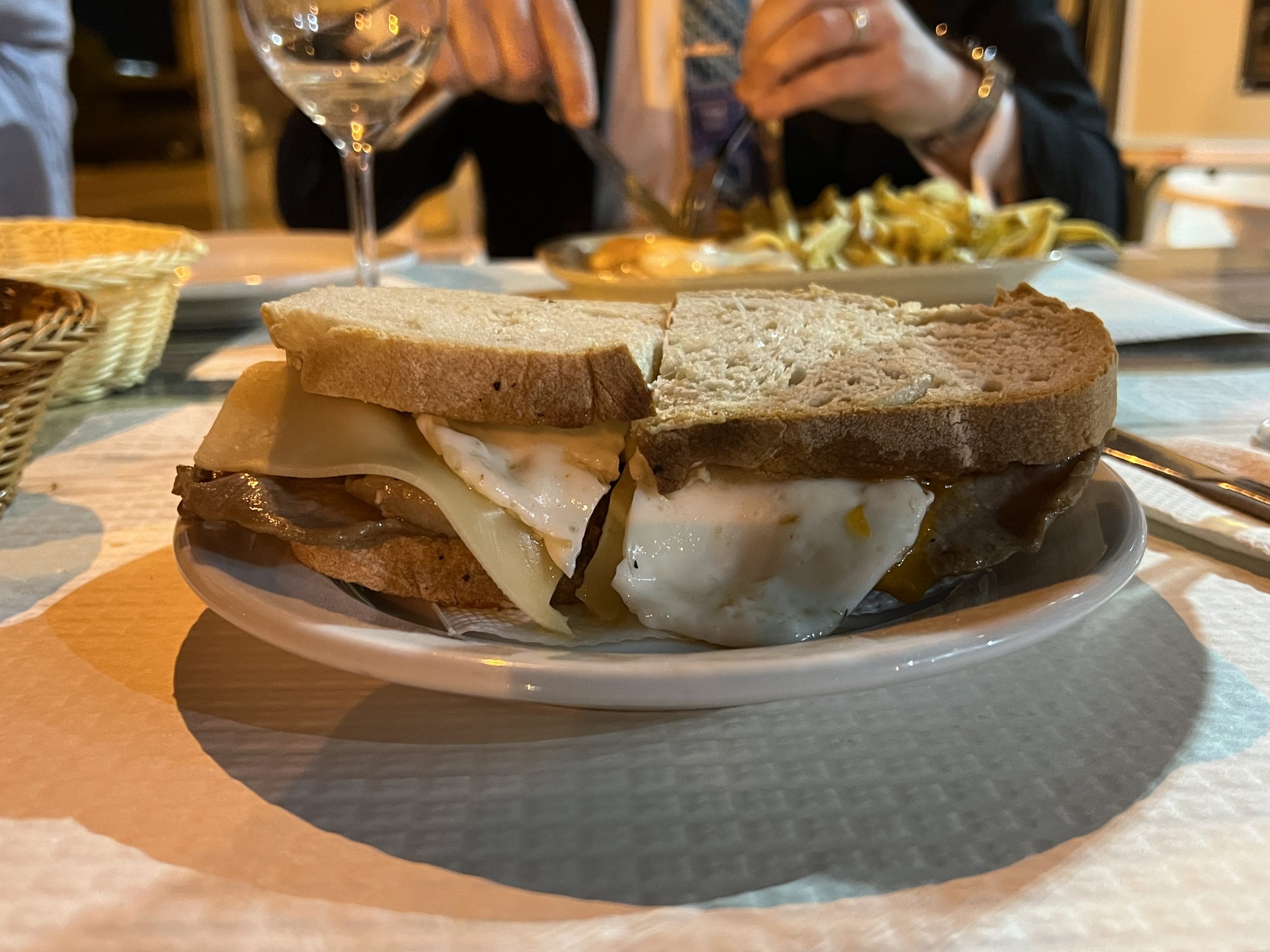 Tapas & Petiscas 20Age — Ferreiras