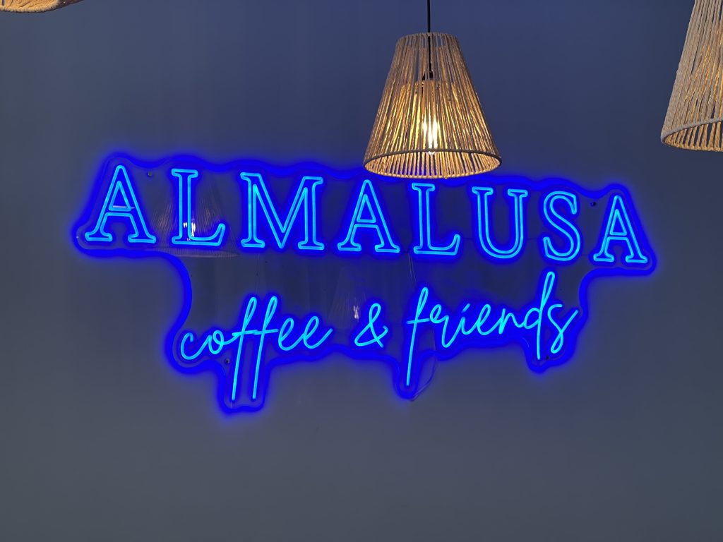Almalusa Brunch in Armação de Pêra, Portugal