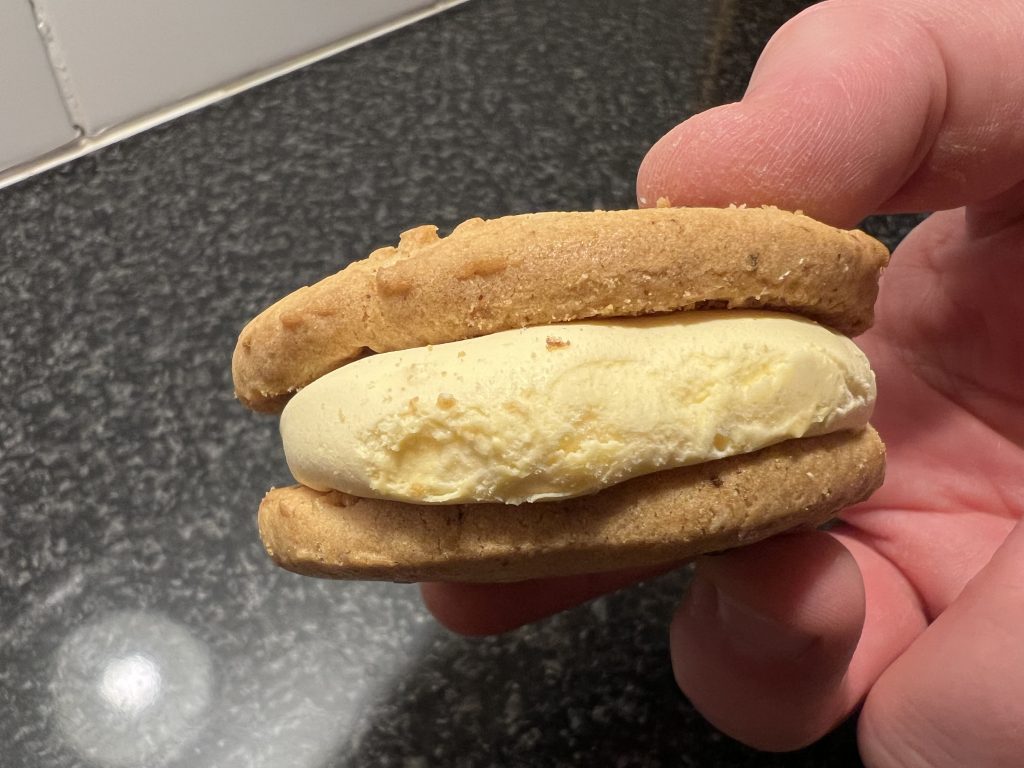 Continente Cookie Wookie Ice Cream Sandwich Side View