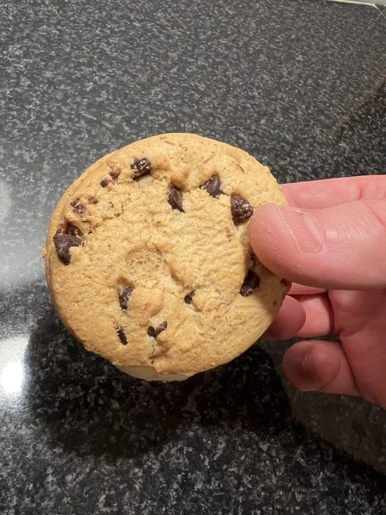 Continente Cookie Wookie Ice Cream Sandwich Review