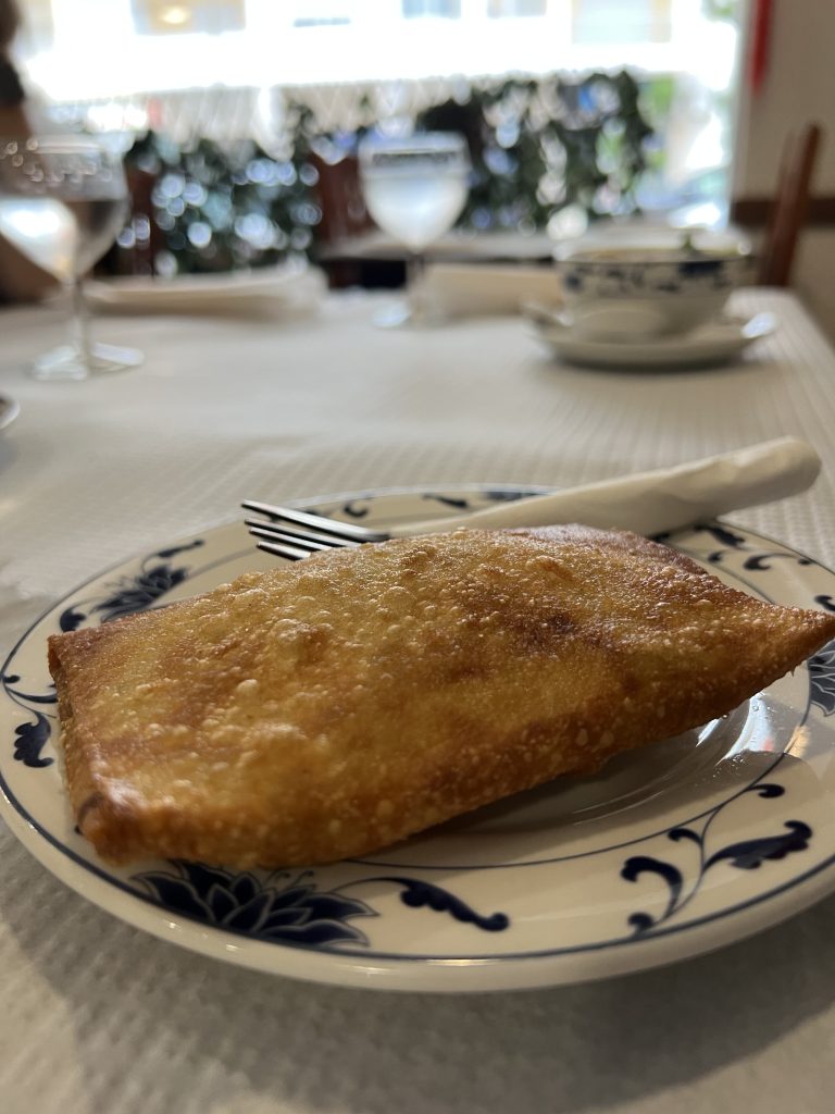 Crispy fried spring roll at Restaurante Chinês Long Xing in Armação de Pêra, Portugal