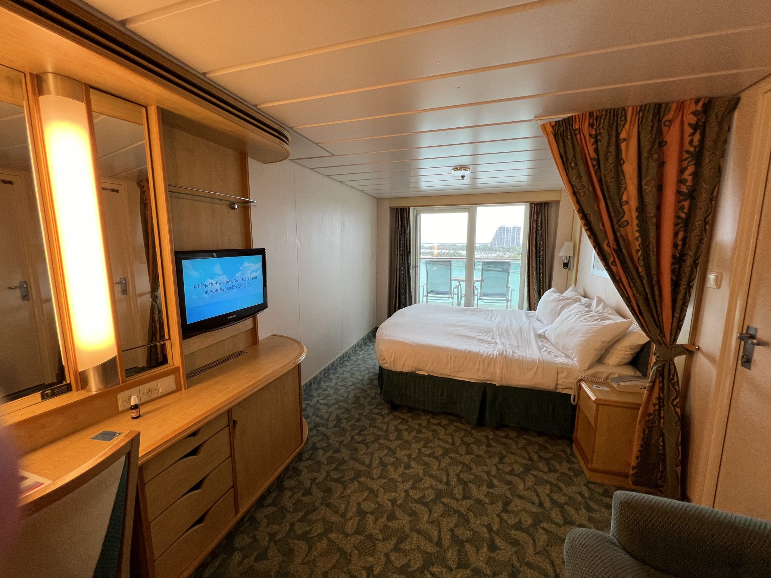 Connecting Balcony Cabin Tour — Independence of the Seas Review