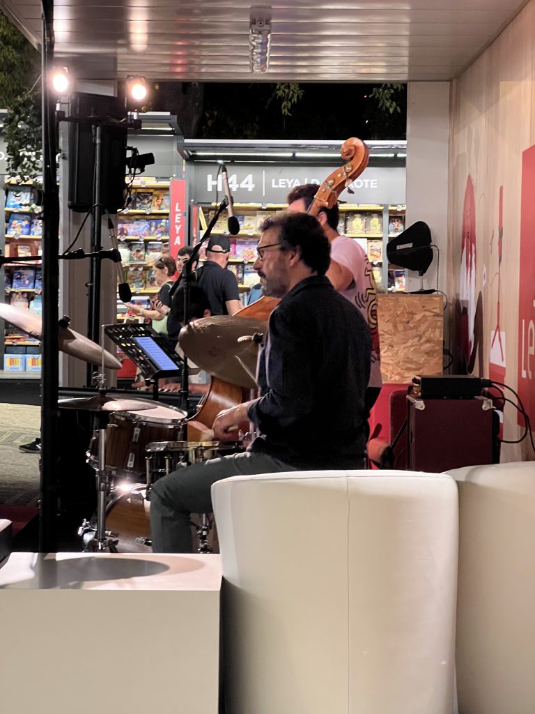 Live music at lisbon book fair — a weekend in Lisbon in spring