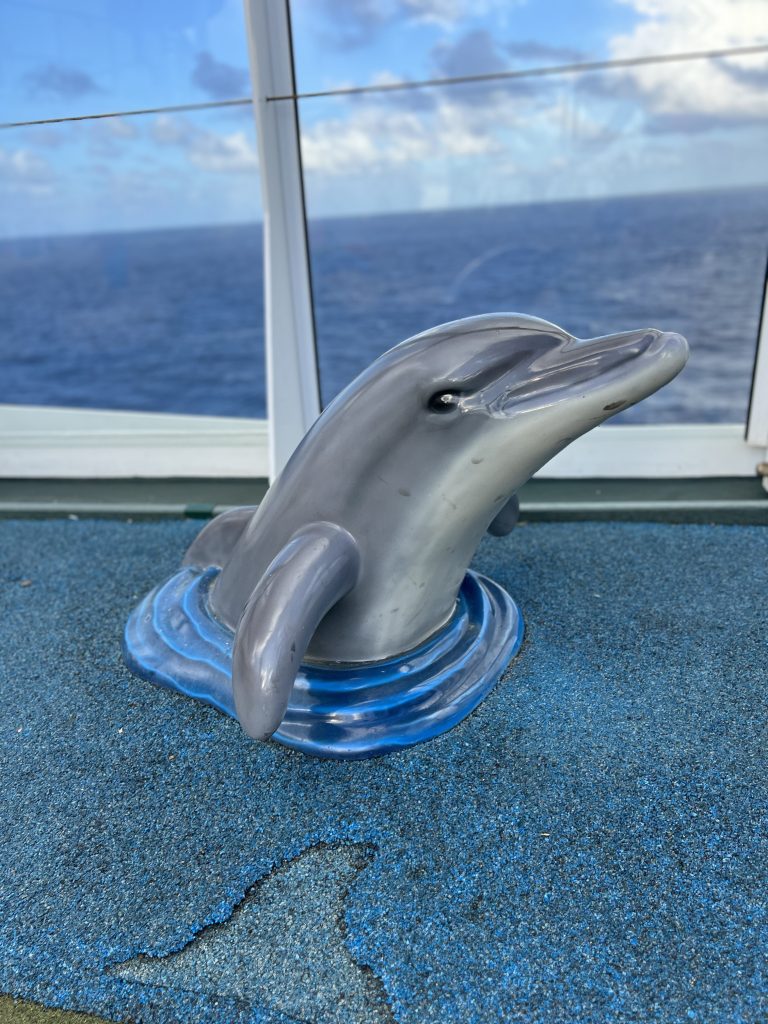 Dolphin Mini Golf — Symphony of the Seas Cruise Blog