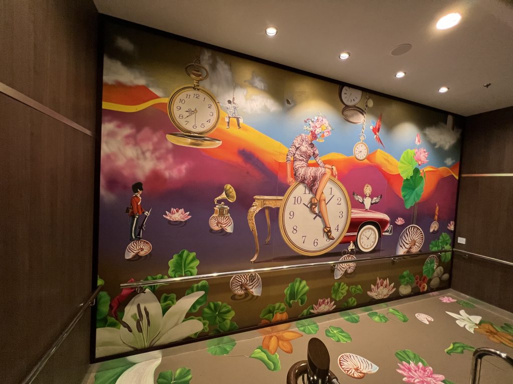 Art on Symphony of the Seas 2