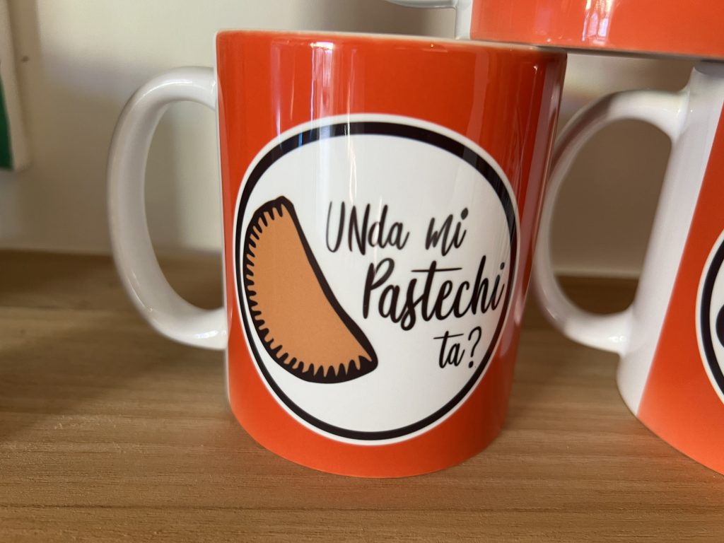 Where is my pastechi at aruba souvenir mug
