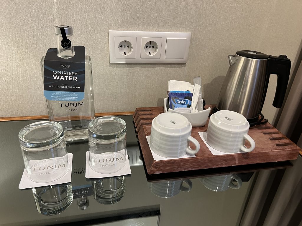 Beverages at Turim Saldanha — Lisbon Hotel Review