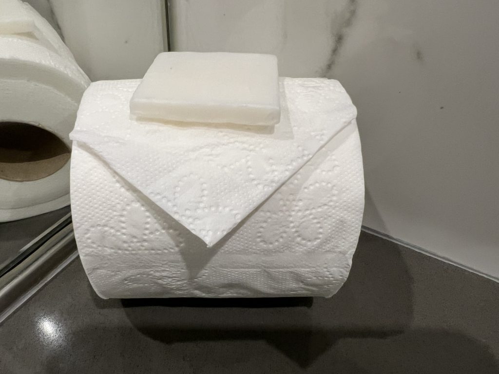 Toilet Paper Soap Holder at Turim Saldanha — Lisbon Hotel Review