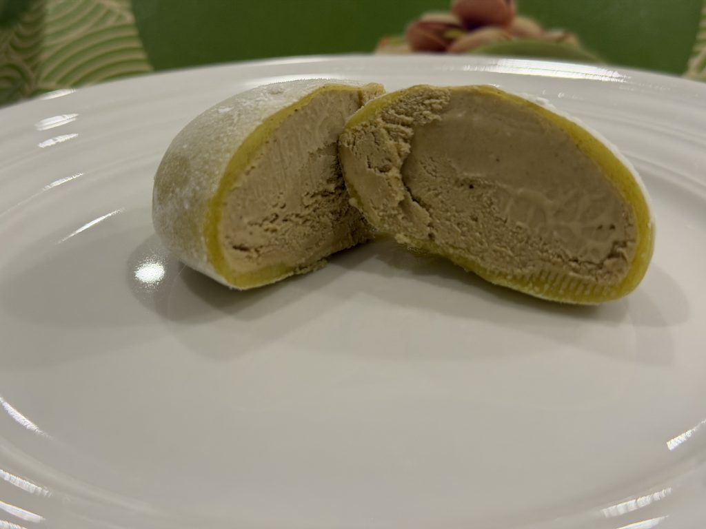Inside a Pistachio Mochi
| Aldi Portugal Reviews