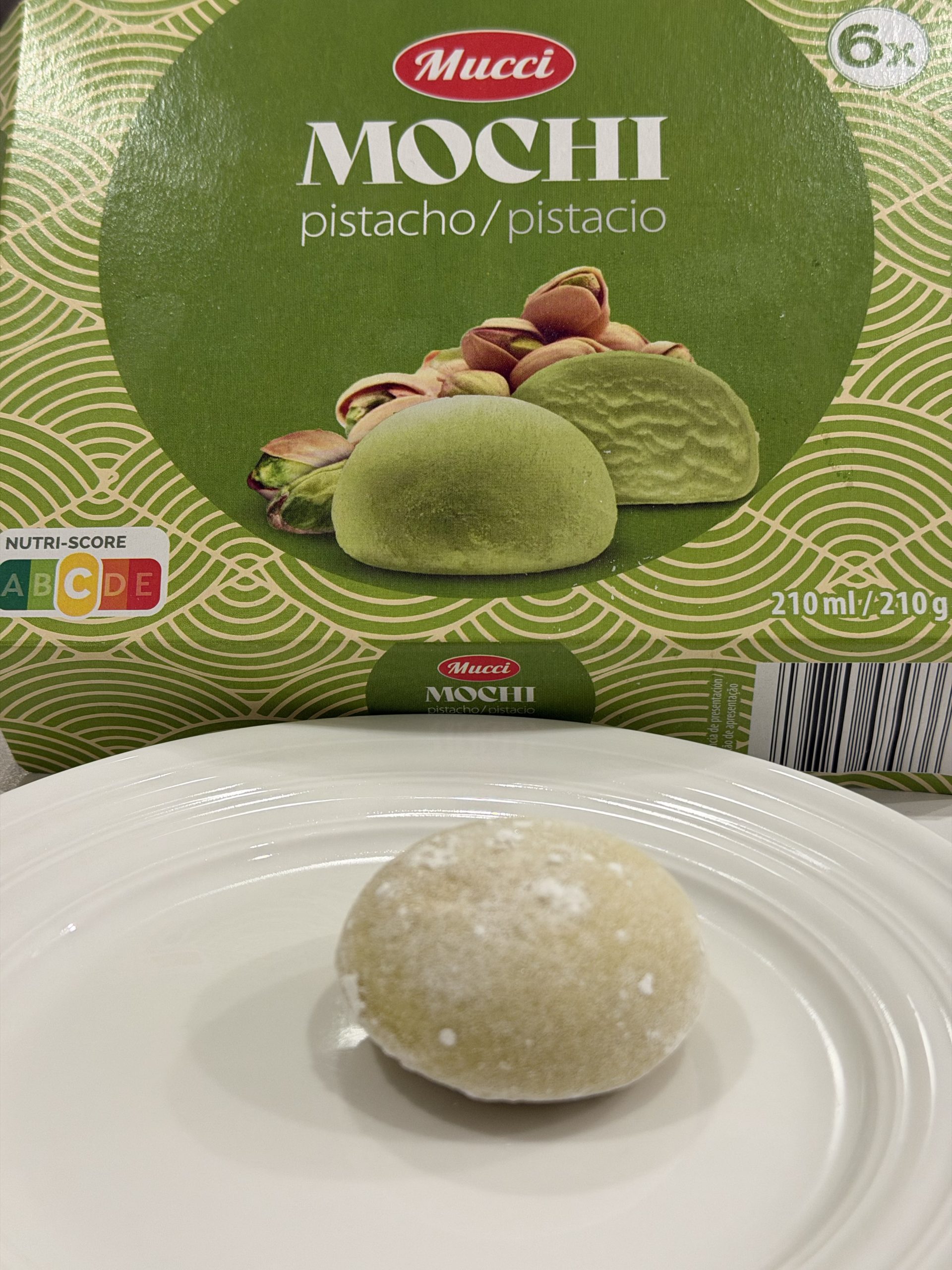 Aldi Mucci Pistachio Mochi Review — Worth Buying?