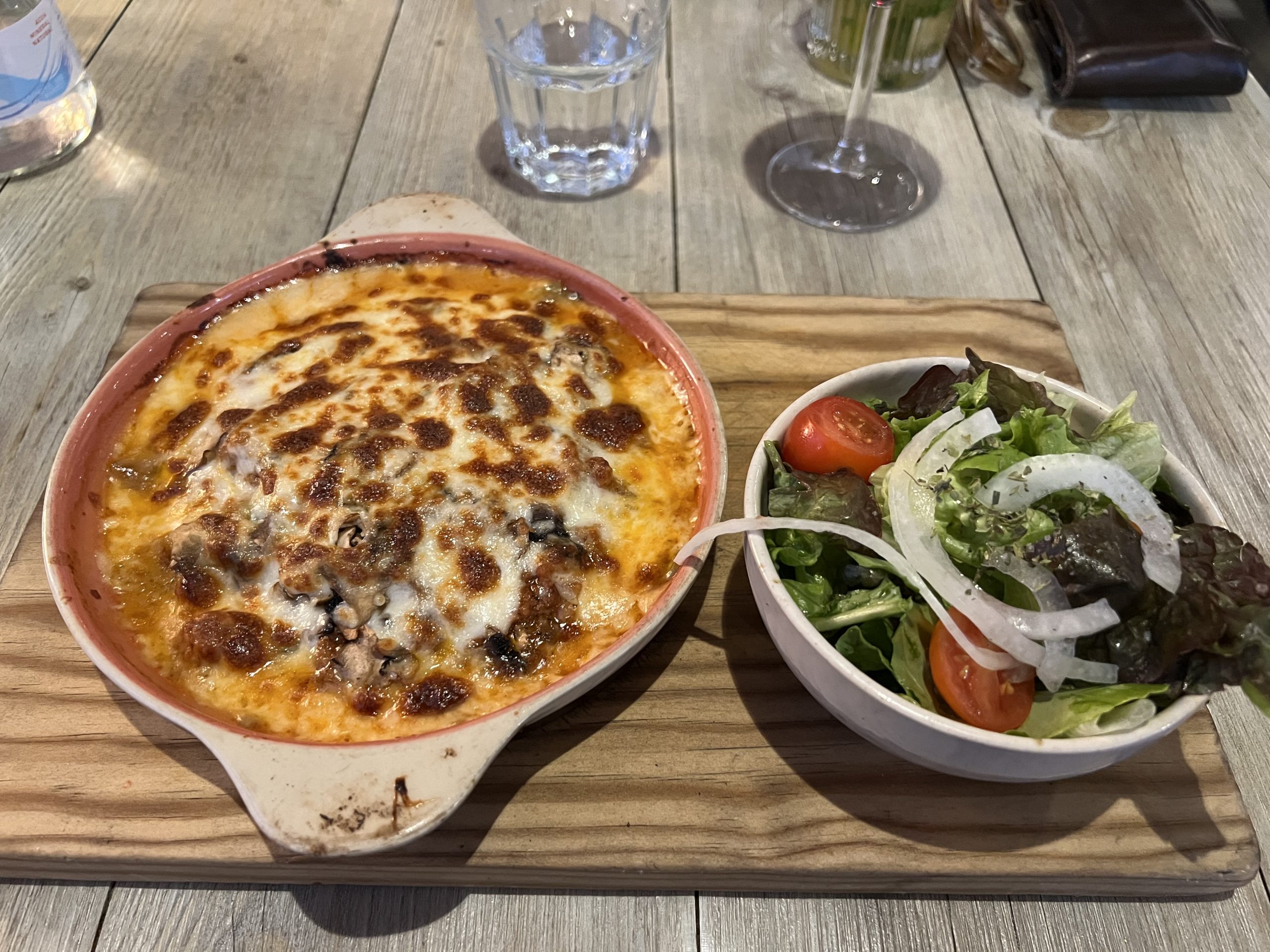 Date Night at Pizzeria Casavostra Almancil — Photo Review & Menu