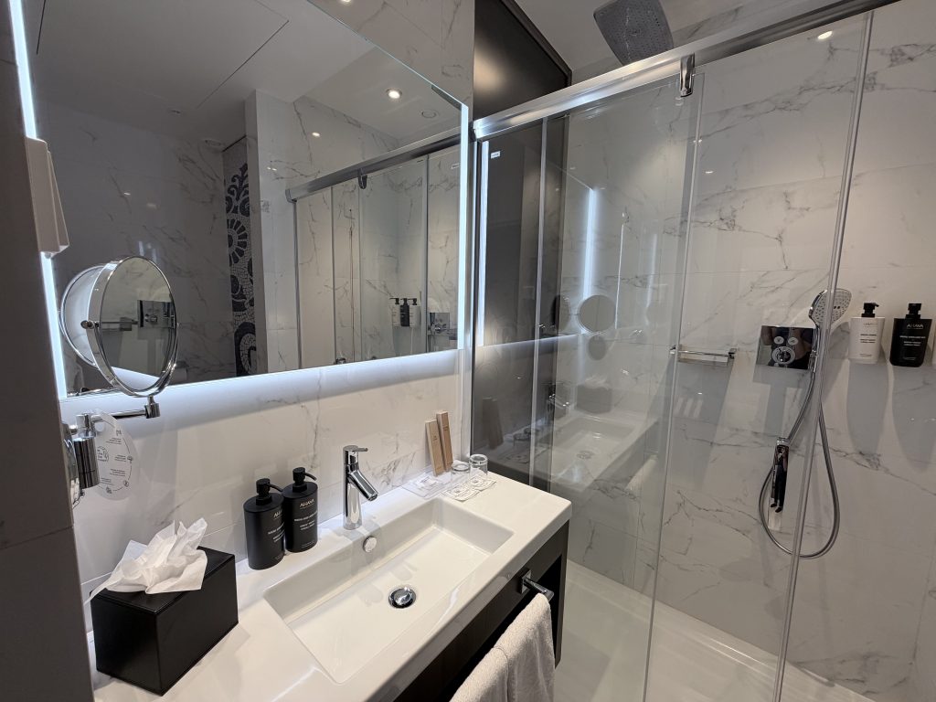Bathroom — Eurostars Universal Lisboa — Lisbon Hotel Review