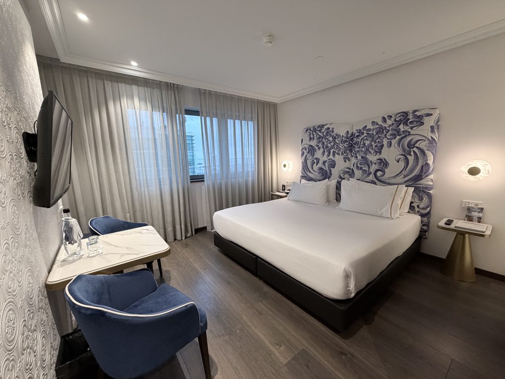 King Bedroom — Eurostars Universal Lisboa — Lisbon Hotel Review