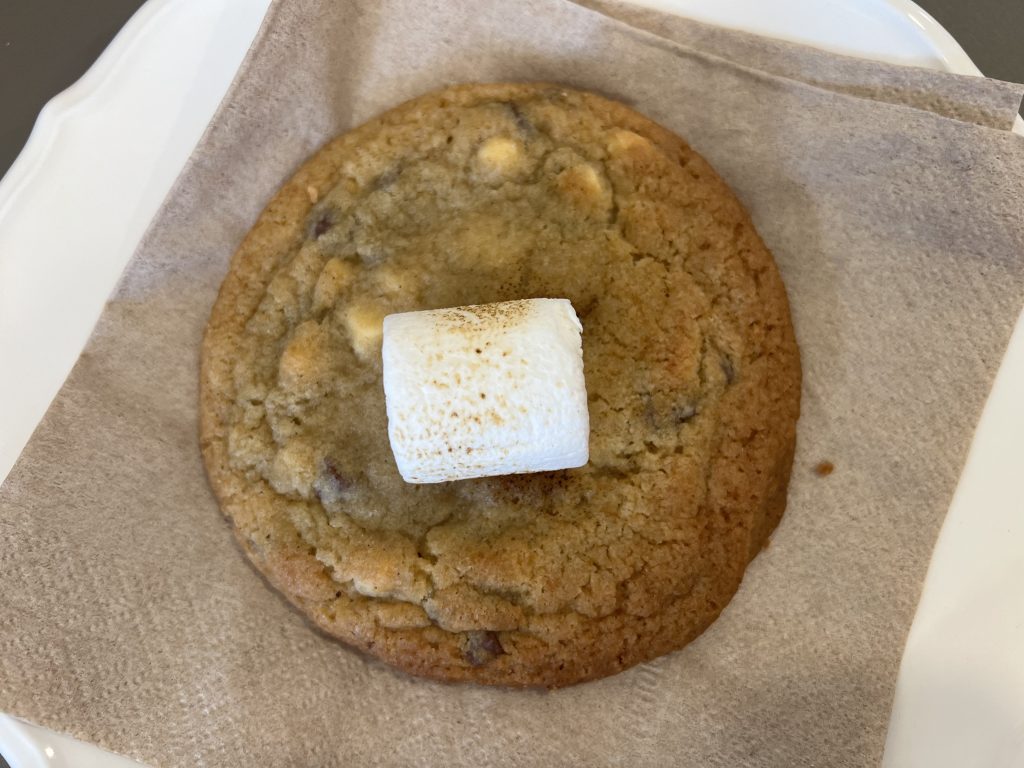 Top View Mallowmelt Cookie at Kanuck Coffee Roasters Review Armação de Pêra Portugal
