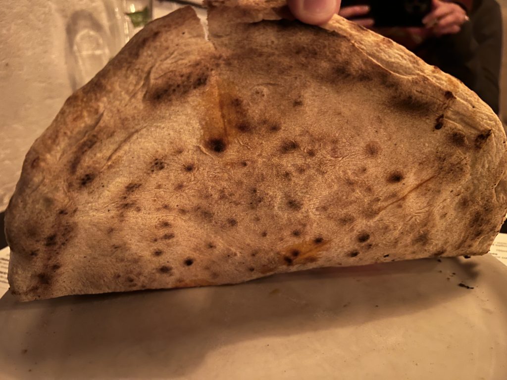 Valdo Gatti Review Best Pizza in Lisbon Barrio Alto — Crisp Crust