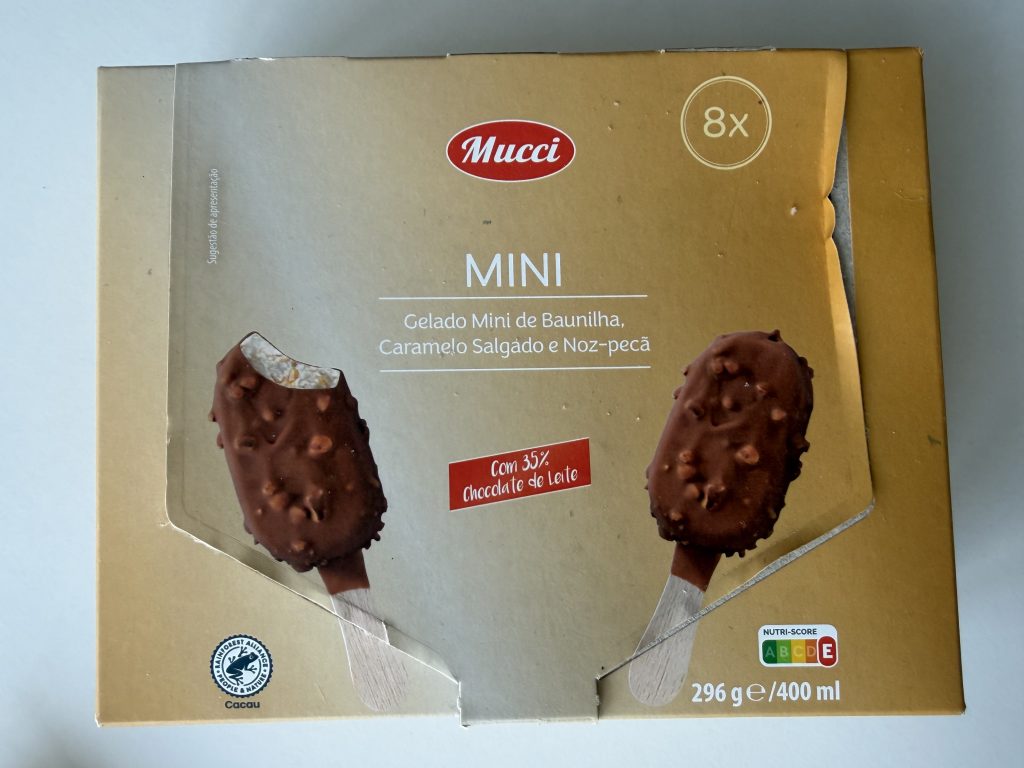 Aldi Mucci Mini Gelados vanilla salted caramel and pecan ice cream review - packaging
