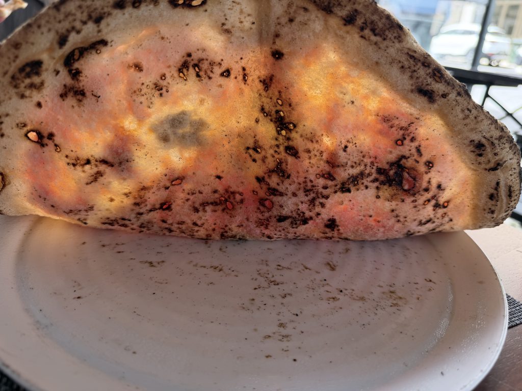 Lisbon Pizzeria Santa Chiara Photo Review β Diavola Pizza Bottom Crust