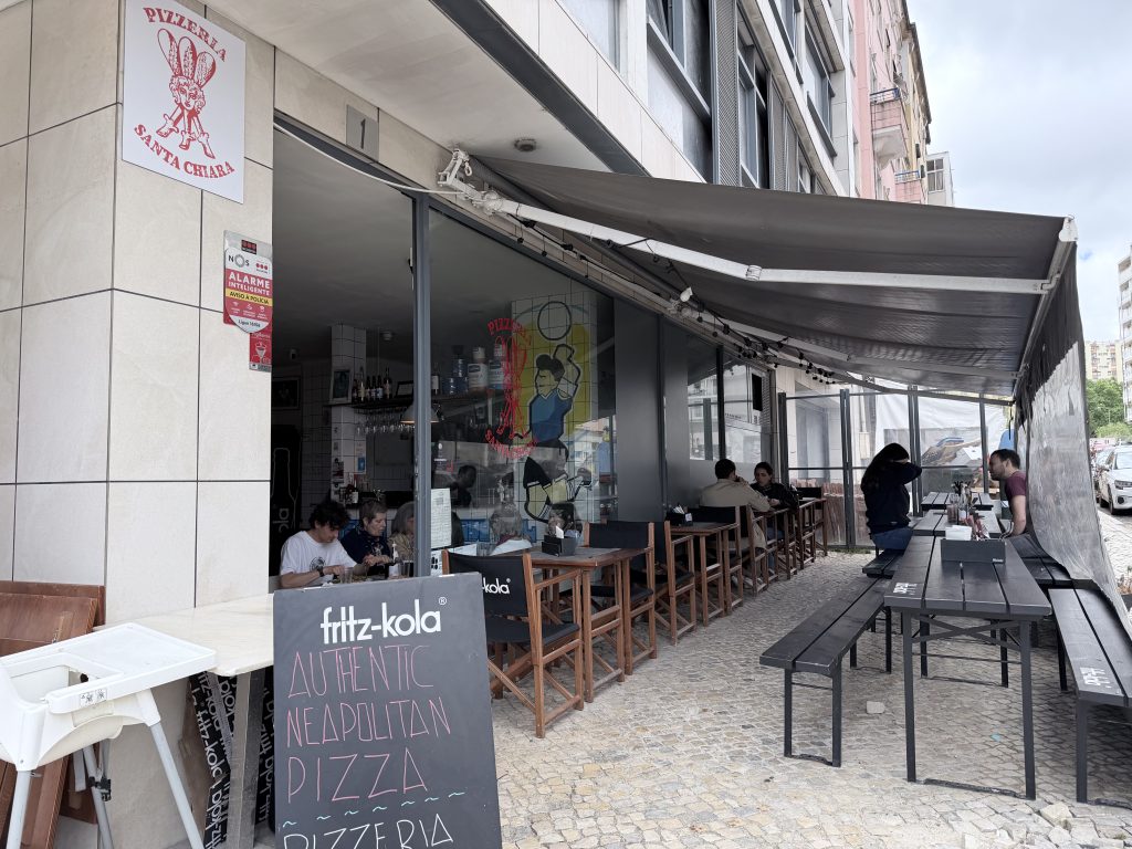 Lisbon Pizzeria Santa Chiara Photo Review β Outdoor Seating Vibe