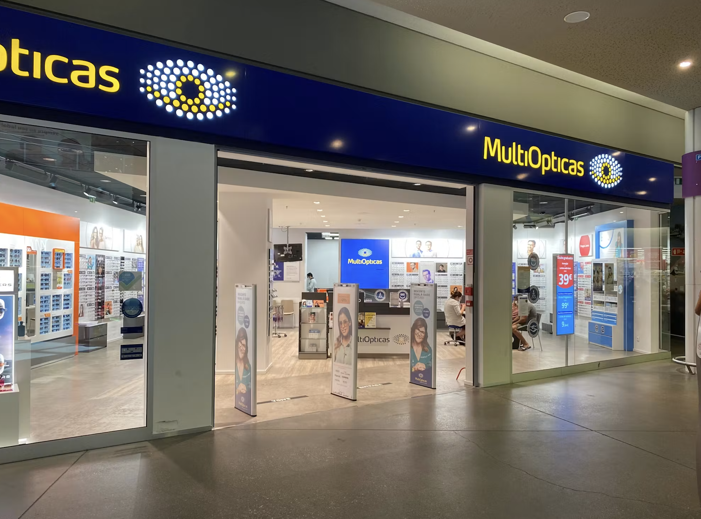 Getting an Eye Exam in Portugal: My MultiOpticas Experience + Eye Care Costs
