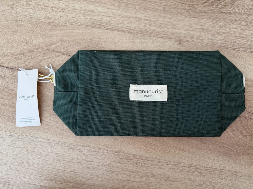 Manucurist Green Flash Starter Kit Unboxing & Review — Green Zipper Pouch Laying Flat