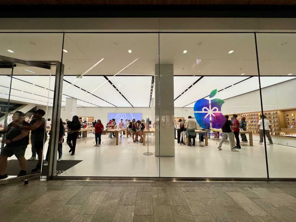 Apple Store Brickell City Centre Miami