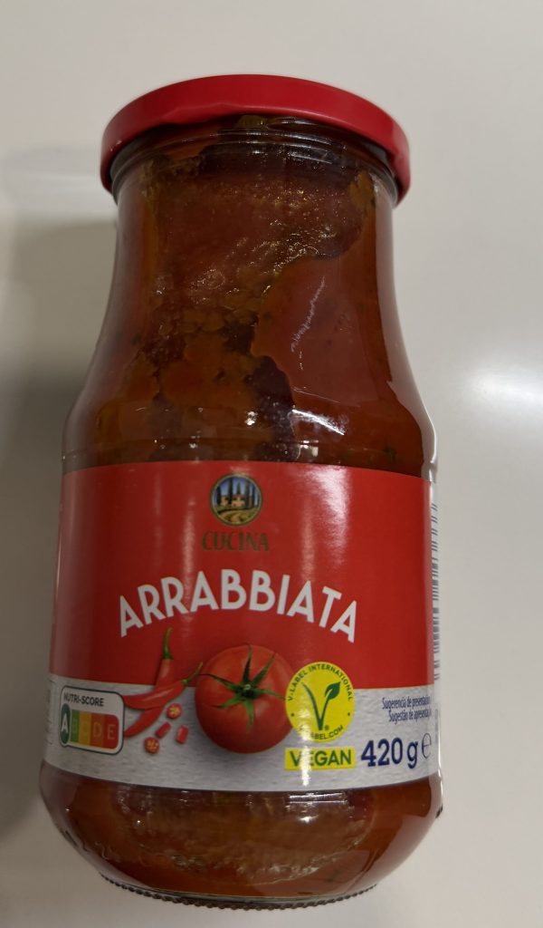 Cucina Arrabbiata Sauce Review — Jar | Aldi Finds Portugal 
