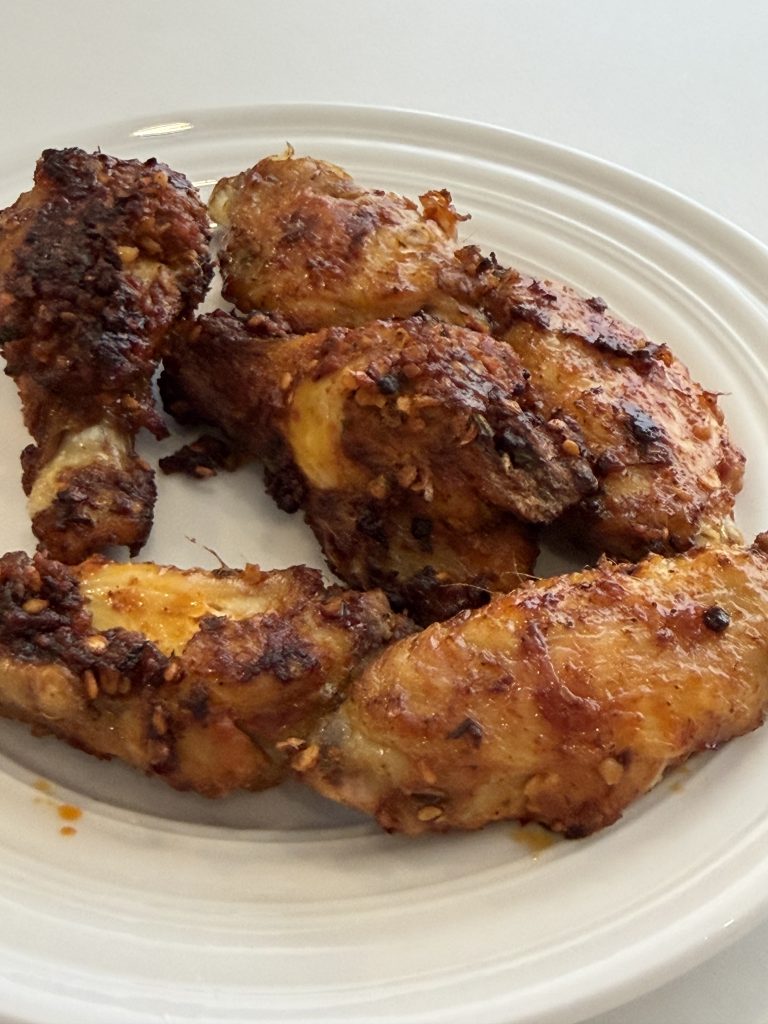 Aldi Hot Wings Review — Lusiaves Chicken hair on wings | Aldi Finds Portugal