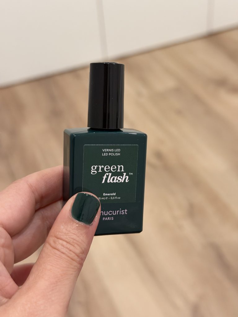Manucurist Emerald Pine Green Forest Green Gel Polish Review | A World of Wonders Winter 2026 & 2027 Nail Polish Colleciton