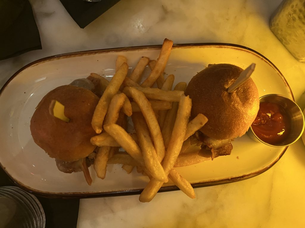 Marabu Miami Review —BBQ Pork Sliders | Miami Happy Hour Cuban Restaurant