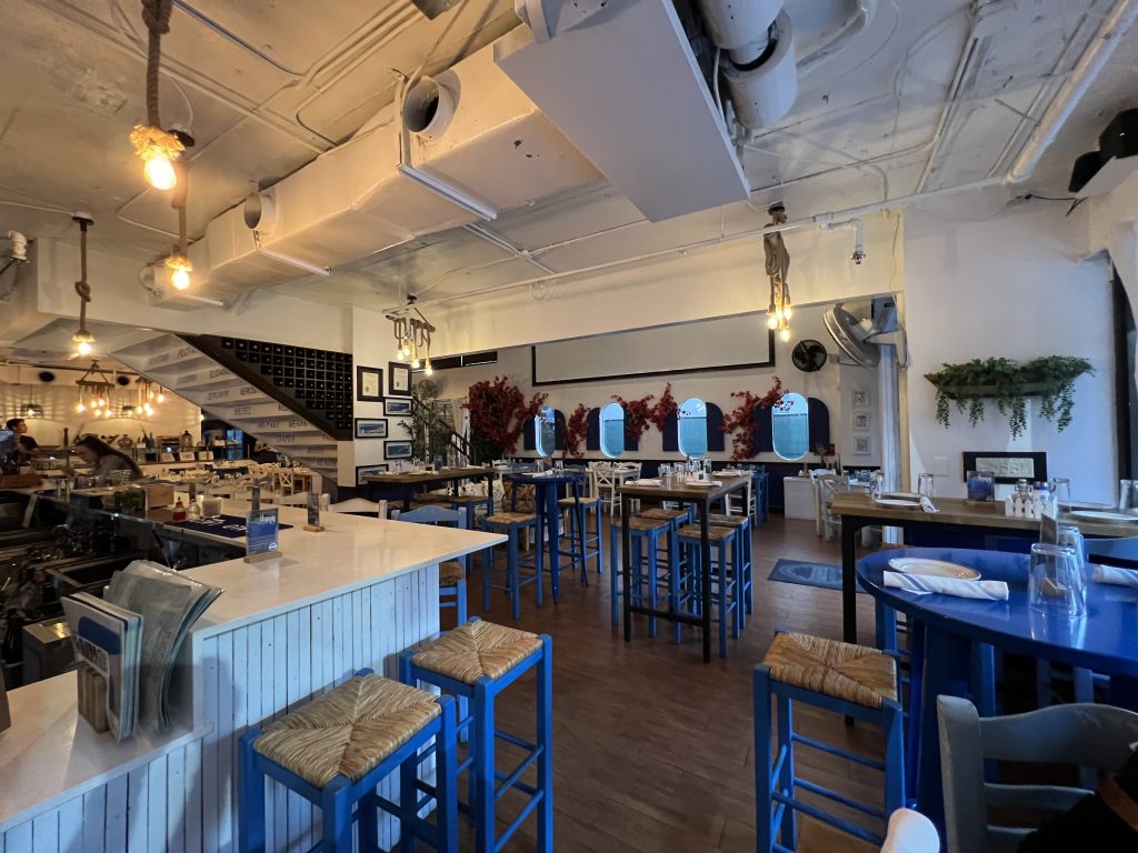 Meraki Greek Bistro Review Photos — Greek Style Interior Blue And White | Miami Restaurant Reviews